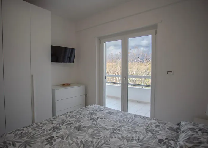 Sea * קמפורה סן ג'ובאני